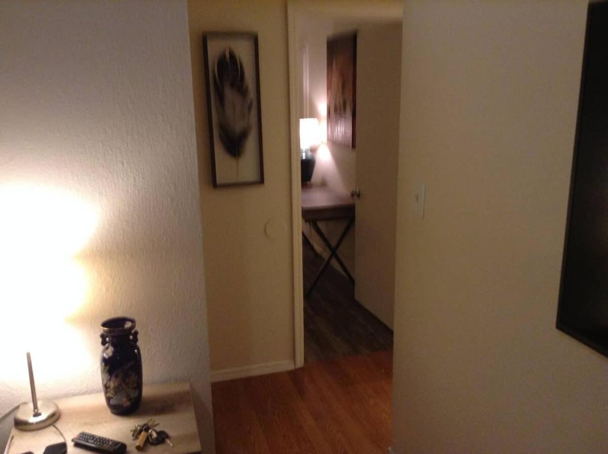 1 Bedroom Apartment For You! Next To Fort Sill لوتون المظهر الخارجي الصورة